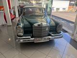 Mercedes-Benz 220 SE  Heckflosse - Autos aus dem Jahr 1964
