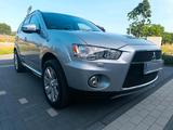 Mitsubishi Outlander XL - Mitsubishi Outlander