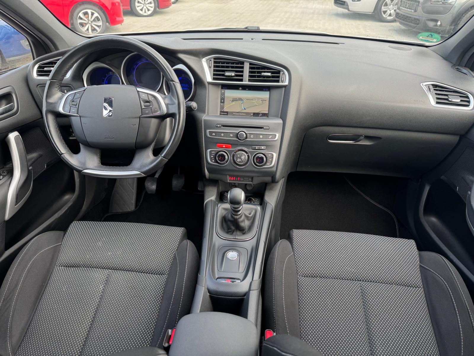 DS Automobiles DS4 DS 4 Basis 1.6 Blue-HDI / Navi / kamera
