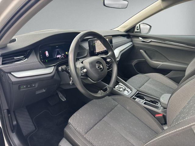 Octavia Combi 2.0 TDI DSG STYLE STDHZ+AHK+NAVI.+