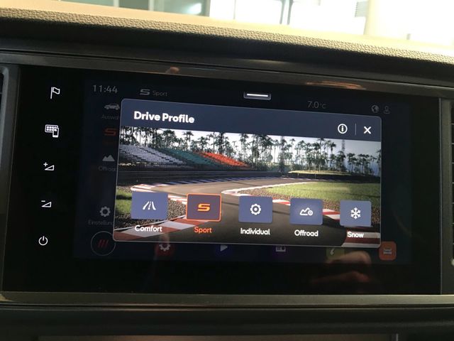 Ateca 2.0 TSI 4Drive*AHK*ACC*5J.GARANTIE*