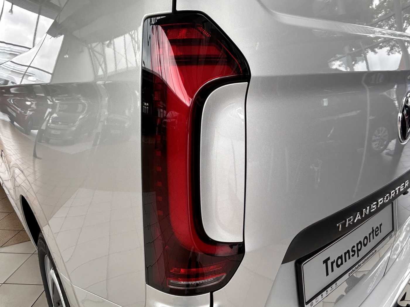 Volkswagen T7 Transporter - Bild 24