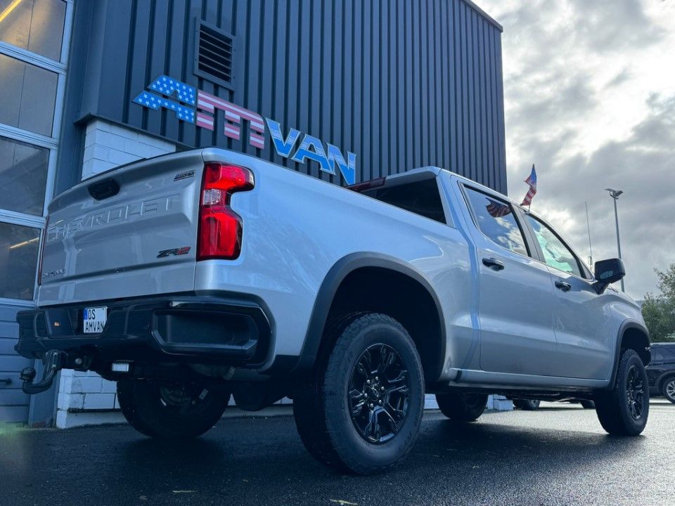Fahrzeugabbildung Chevrolet Silverado 6.2 4x4 ZR2 1 Hand Leder Pano Mwst.
