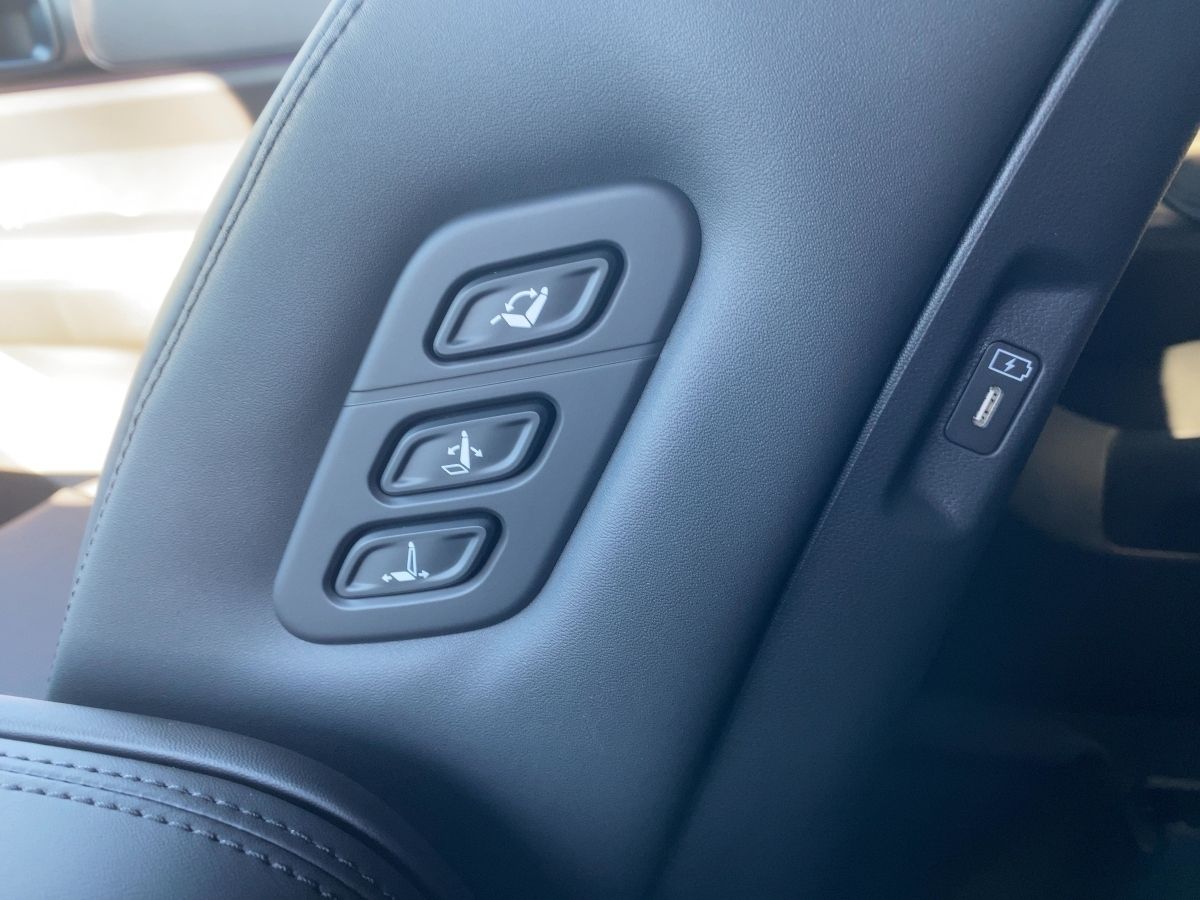 Hyundai SANTA FE - Bild 14