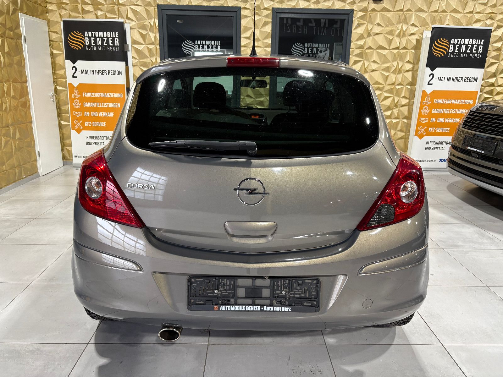 Fahrzeugabbildung Opel Corsa D Edition "111 Jahre"/8-FACH/KAMERA/KLIMA/