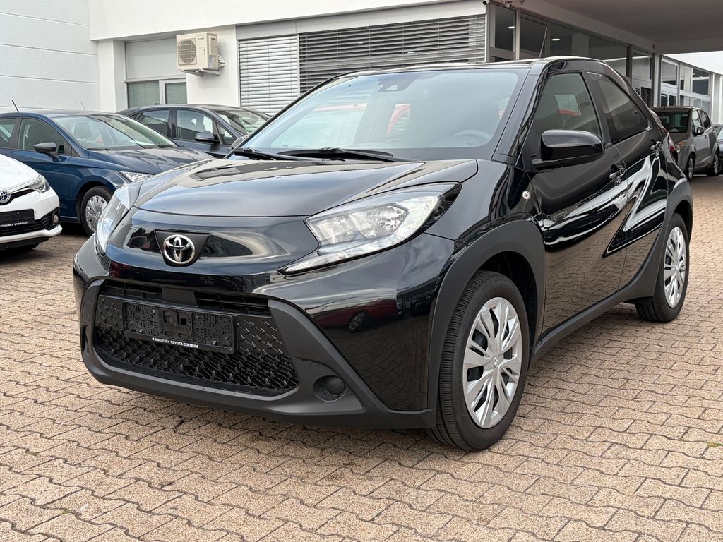 Image of Toyota Aygo (X)