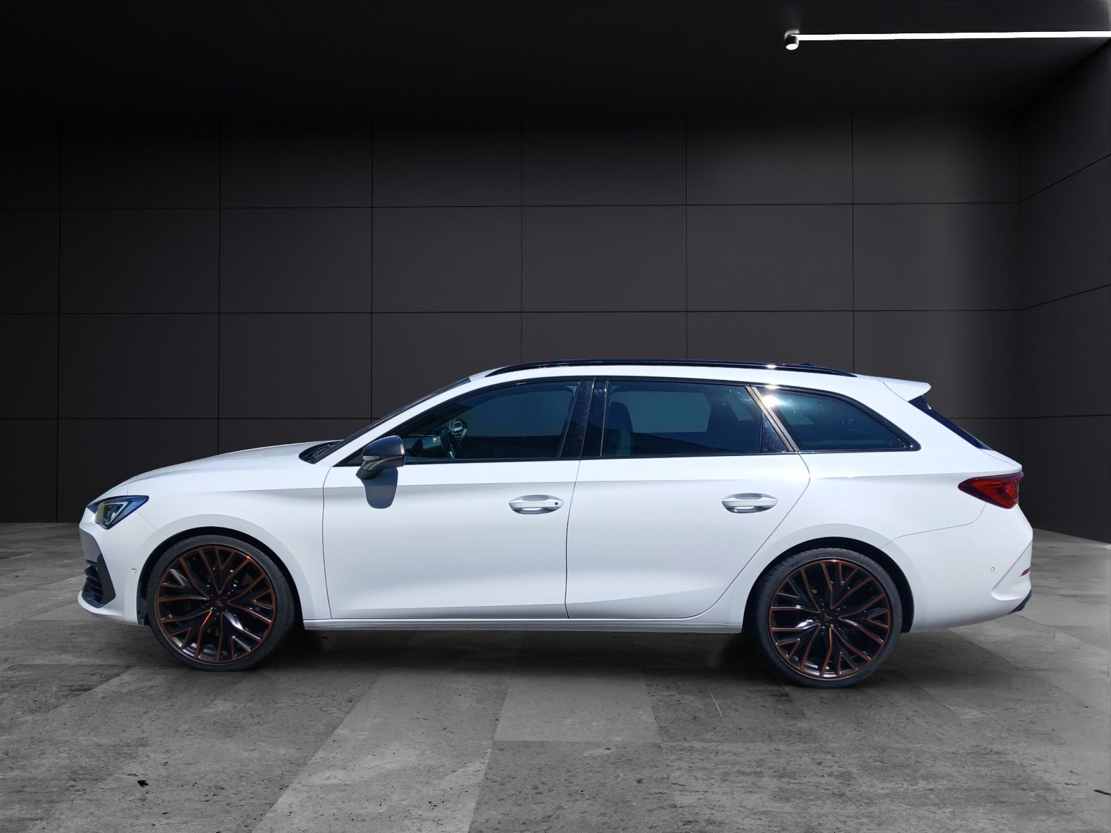 Fahrzeugabbildung CUPRA Leon Sportstourer VZ 4Drive DSG LED Navi ACC RFK