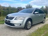 Skoda Octavia Combi 1.4l G-Tec Tüv=Neu! 110T-km 1.Hand - mit CNG-Antrieb: Kombi