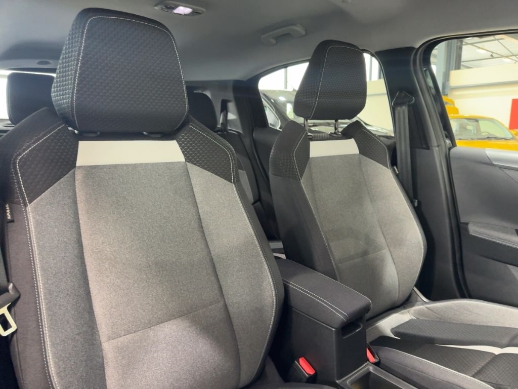 Fahrzeugabbildung Opel Frontera GS, Allwetter, RFK, Navi, SHZ, LHZ
