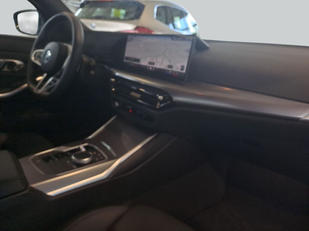 BMW 330 - Bild 17