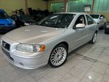 Volvo S60 Lim. D5 Momentum 2.4*TÜV NEU*AUTOMATIK*LEDER - Volvo S60 aus 2007