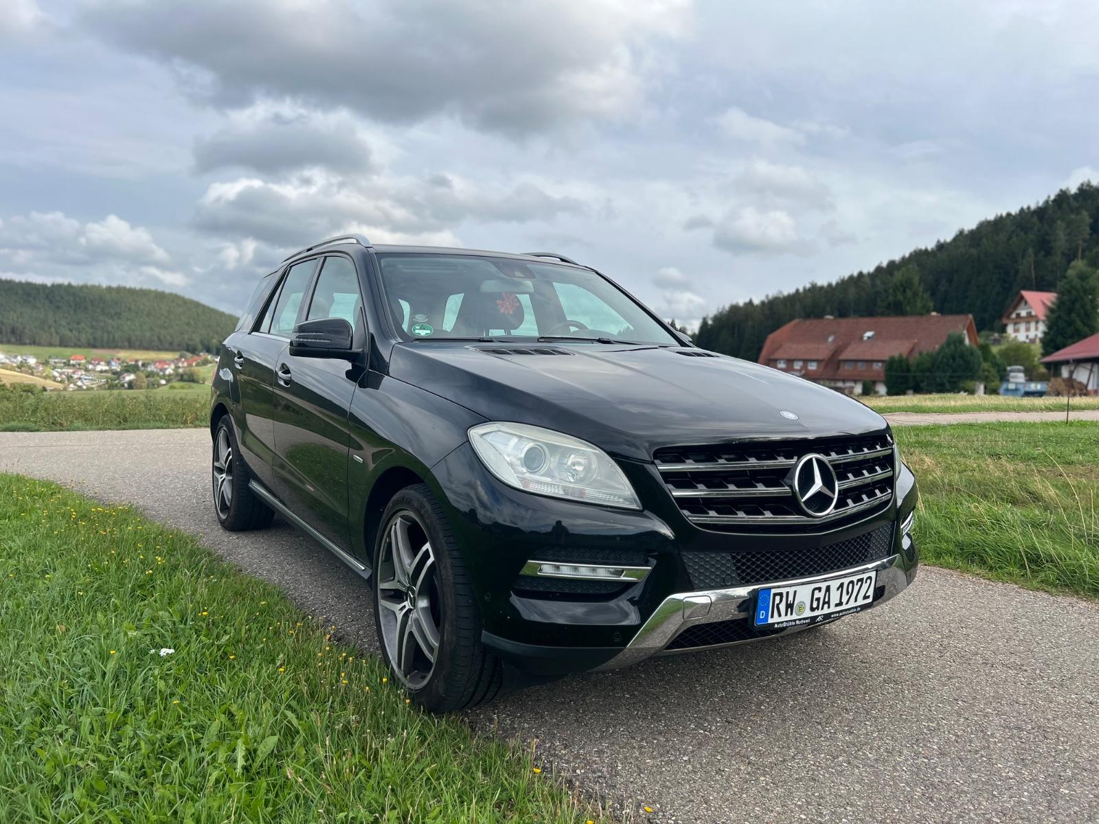 Mercedes-Benz MErcedes ML350 CDI 4 MAtic,Airmatic,AHK, Webasto
