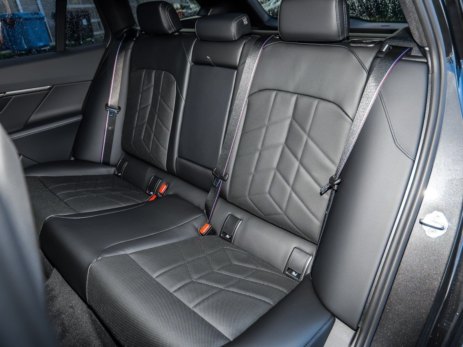 BMW i5 - Bild 12
