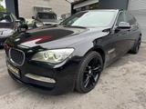BMW 740d xDrive*HEAD-UP*SOFTCLOSE*SCHEKHEFT - BMW 740 in Köln
