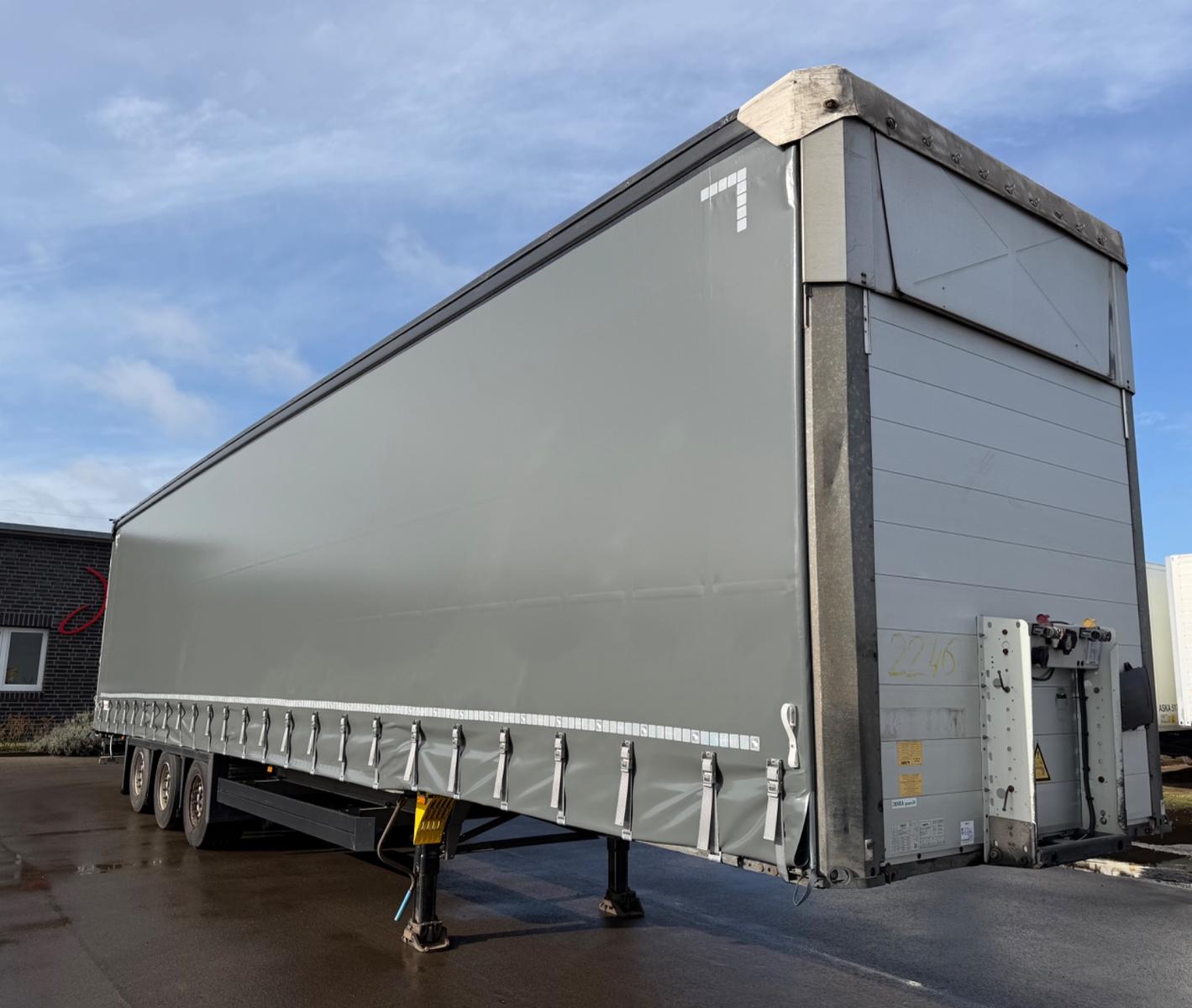 Schmitz Cargobull 9 x SCB  / Mega / Hubdach / Plane / Edscha