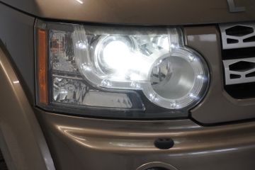 Land-Rover Discovery - 9