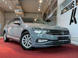Volkswagen Passat Variant 2.0 TDI DSG *LED*Virtual*Navi* - Volkswagen Passat: Vi