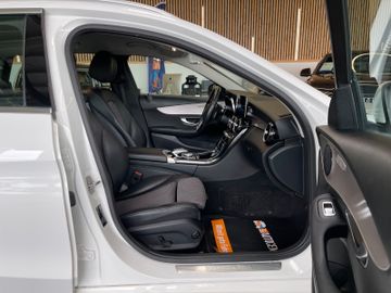 Mercedes-Benz C 180 *CARPLAY*PDC*AHK*LED*NAVI*EL.SITZE*