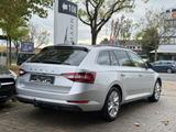 Skoda Superb  Combi 2.0 TDI 4x4 DSG /ACC/UPE:51.989,-€ - Skoda: Allradantrieb
