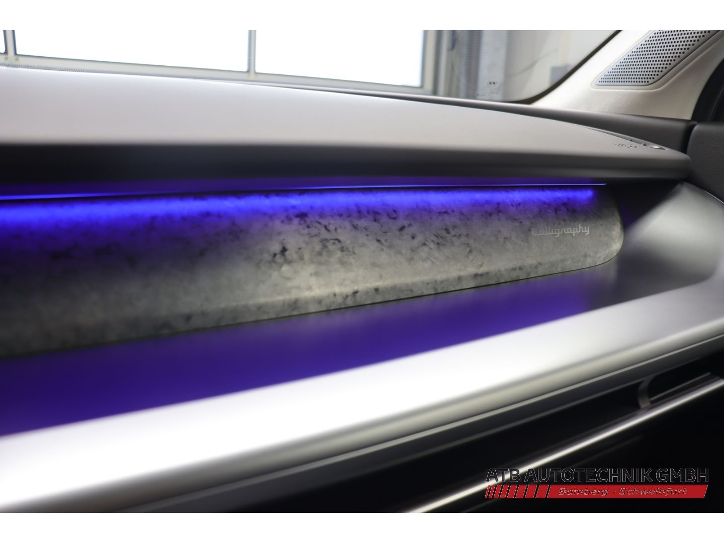 Fahrzeugabbildung Hyundai IONIQ 9 6-Sitzer MY26 UNIQ 110 kWh 307 PS PANO-D