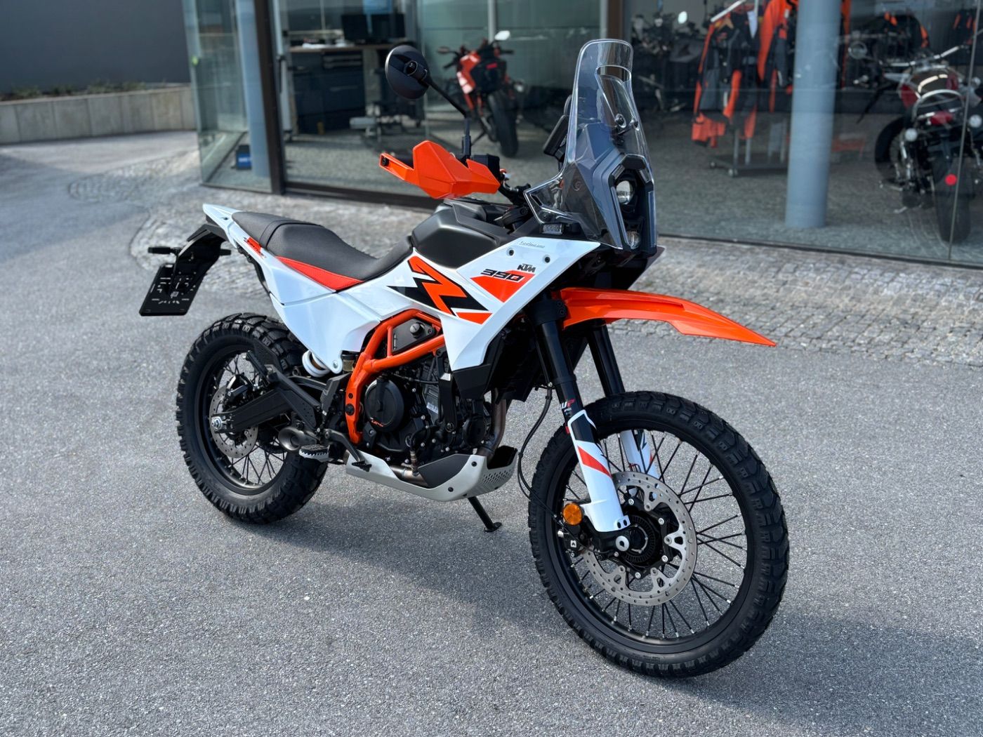 Fahrzeugabbildung KTM 390 Adventure R 2026 Quickshifter+ inclusive