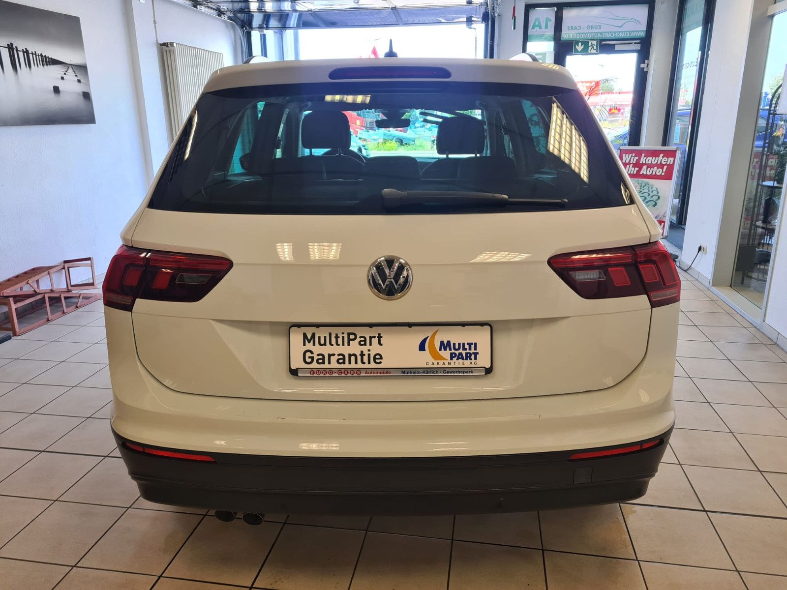 Fahrzeugabbildung Volkswagen Tiguan Comfortline 4Motion/KAMERA