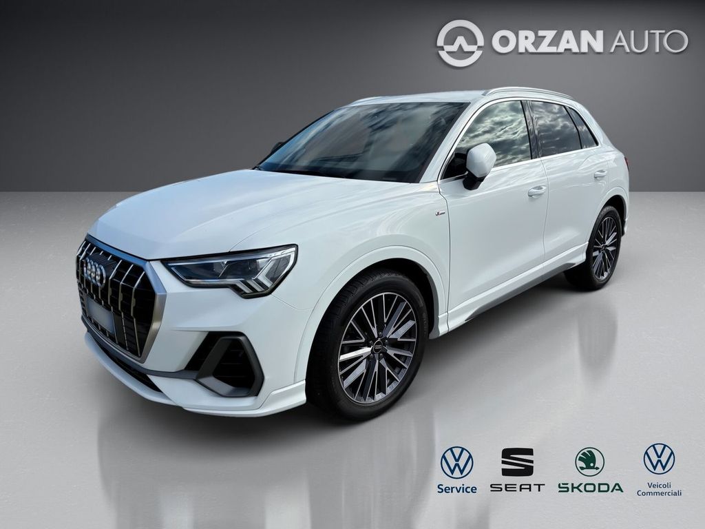 Image of Audi Q3