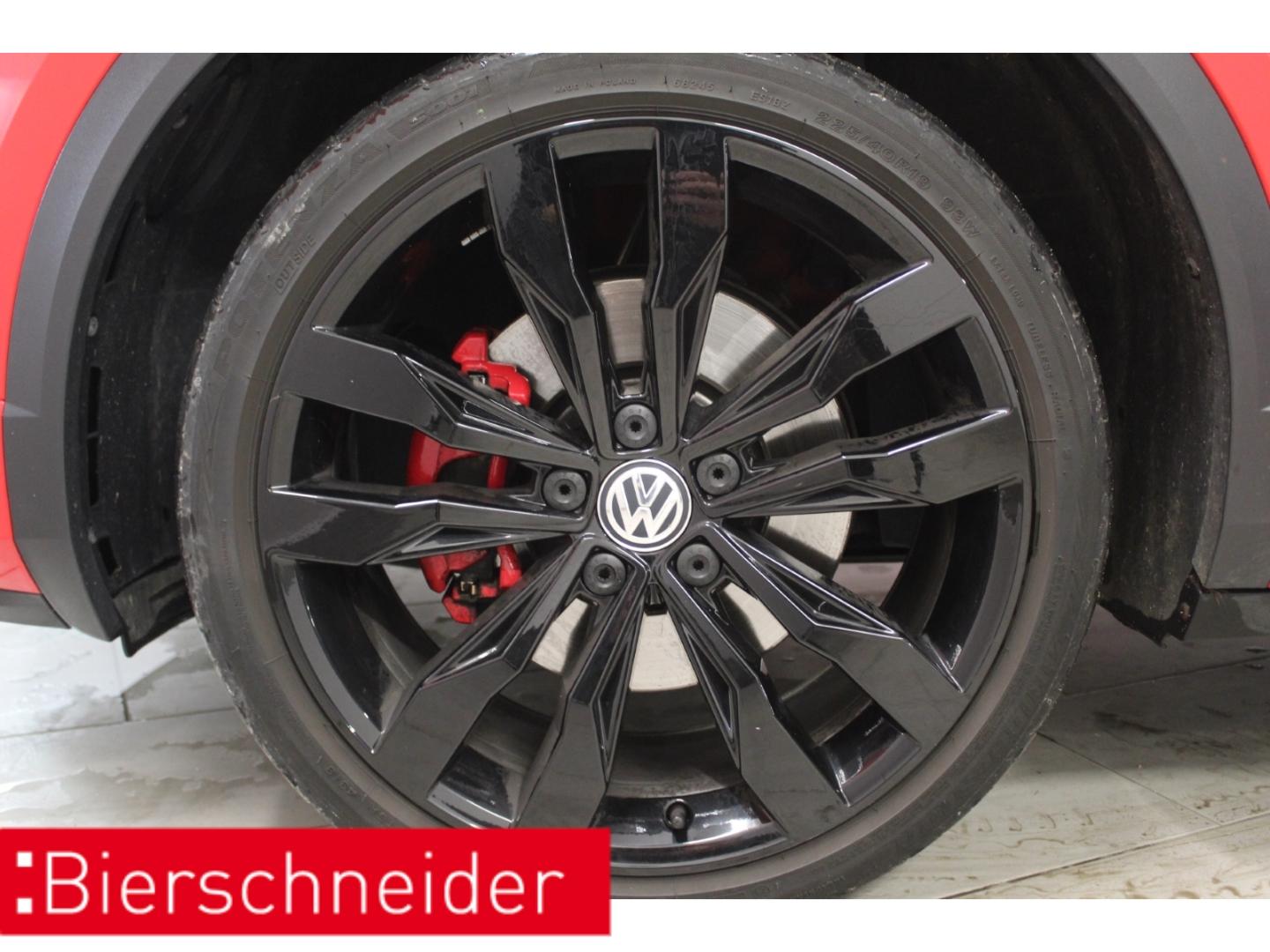 Volkswagen T-Roc 2.0 TSI DSG 4Mo. 2x R-Line 19 ACC NAVI LED