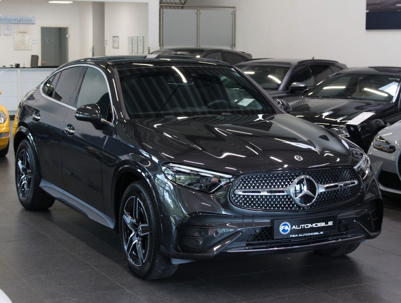 Fahrzeugabbildung Mercedes-Benz GLC 220 d 4Matic Edition AMG Line 1.HAND|5.602KM