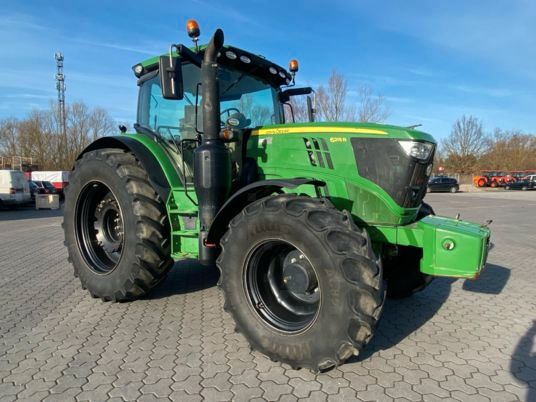 John Deere 6215 R + GPS Starfire 3000