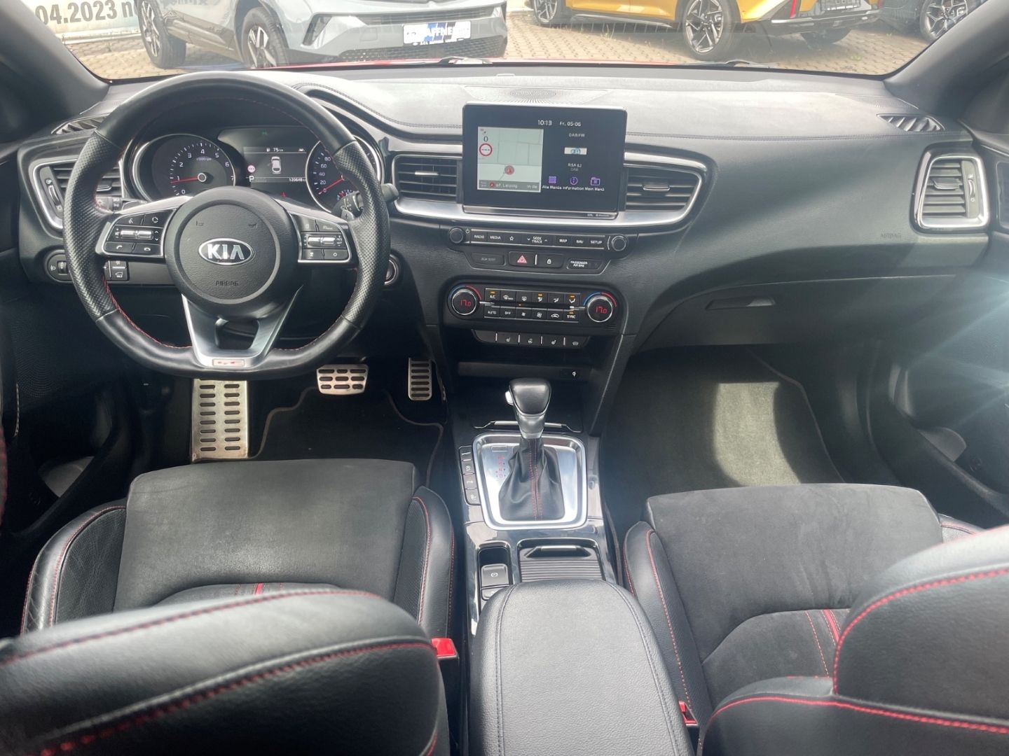 Fahrzeugabbildung Kia ProCeed GT heizb WSS totWinkAss LED Kamera