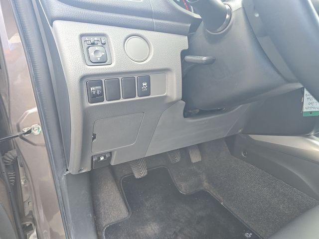 L200 Plus Club Cab 4WD