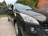Peugeot 3008  Familienauto mit frischem T... - Peugeot 3008 in Bielefeld