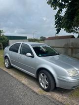 Volkswagen VW Bora 16 V !neuer Zahnriemen! - Volkswagen Bora: Limousine