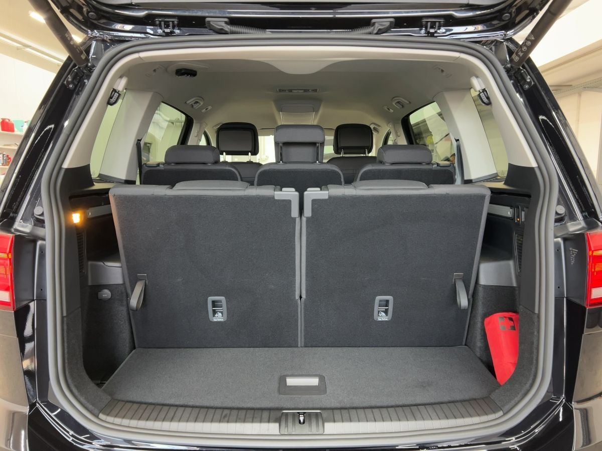 Volkswagen Touran - Bild 6