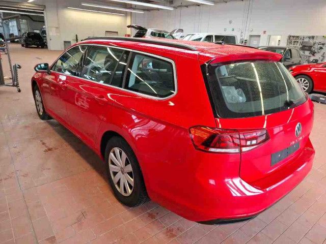 Volkswagen Passat Variant - Bild 5