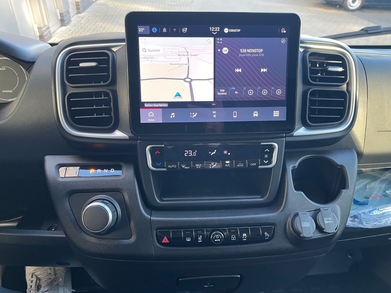 Fahrzeugabbildung Fiat E- Ducato H2 Kastenwagen 40 L3H2 205kW Hochdach