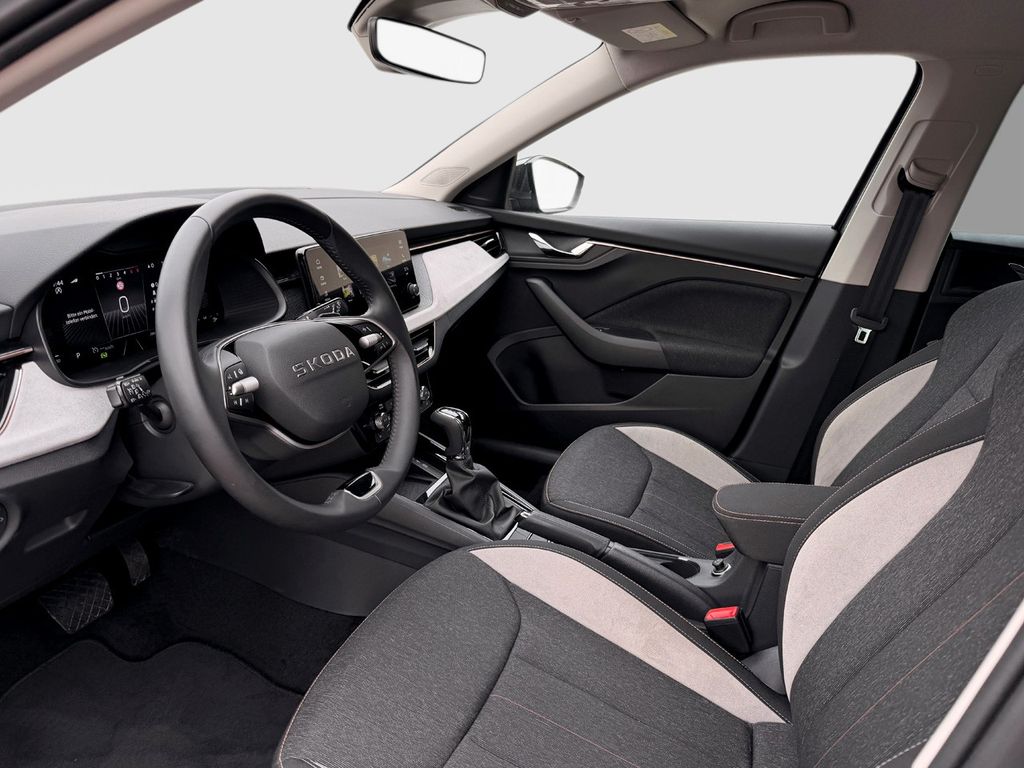 SKODA Scala Top Selection SHZ PDC Rückfahrkamera ALU SKODA Scala Top Selection SHZ PDC Rückfahrkamera ALU