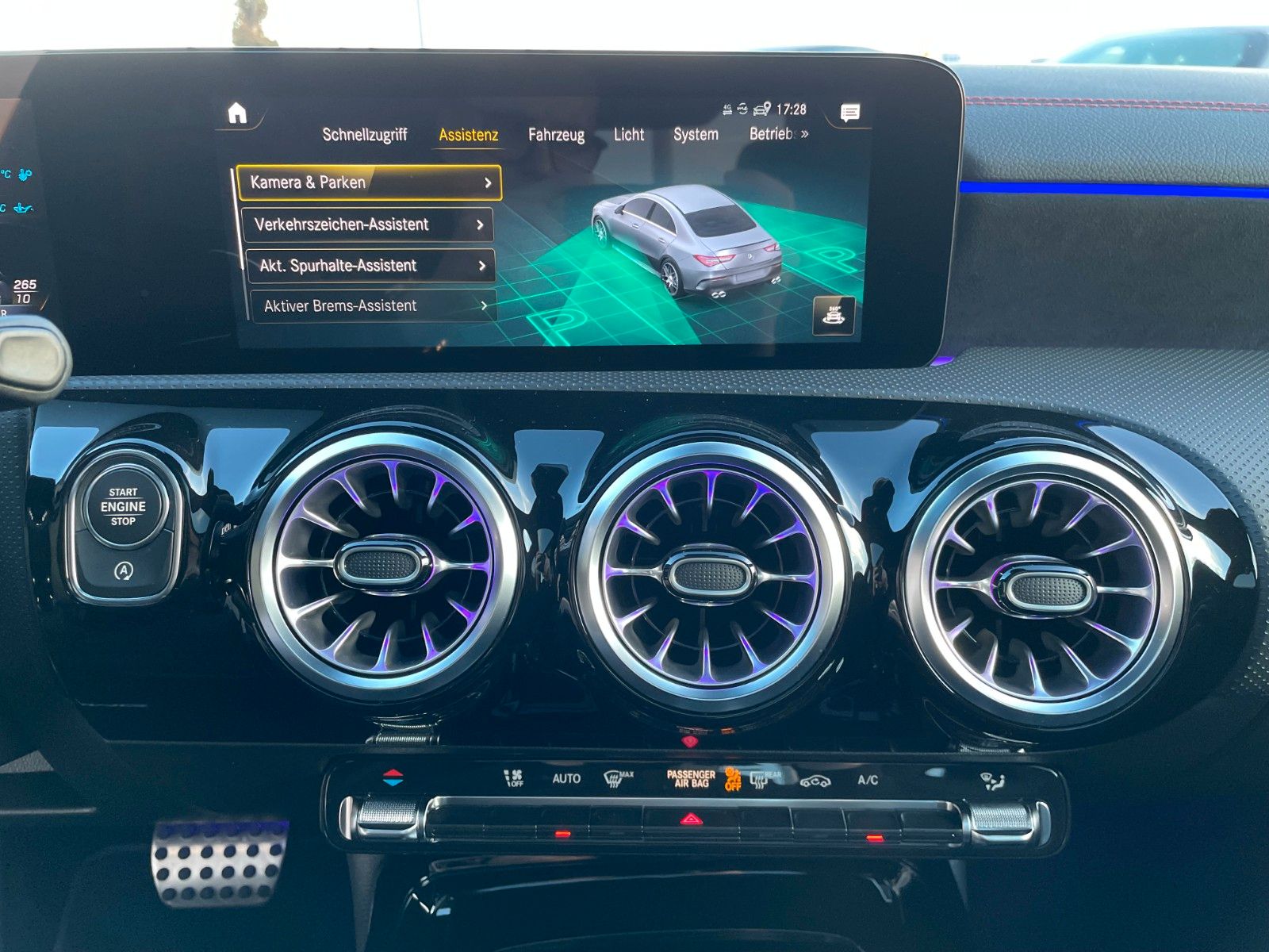 Fahrzeugabbildung Mercedes-Benz CLA 45 S AMG+Aero+Pano+HUD+Burm+Memory+MultiB