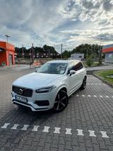 Volvo XC90 R DESIGN 7 sitzen - Volvo XC90 in Nürnberg