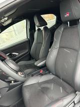 Toyota Yaris 1.5-l-VVT-i Hybrid 130 CVT GR SPORT GR... - Toyota Yaris: Sport