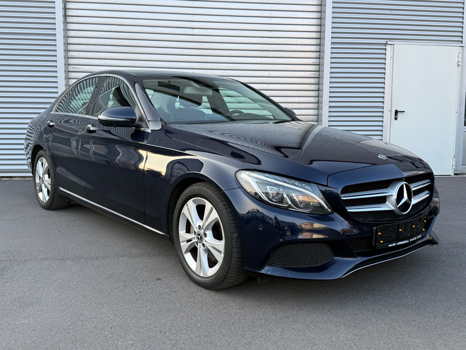 Fahrzeugabbildung Mercedes-Benz C 200 d Limo 9G-Tronic Avg GRA Pano 360°Kamera