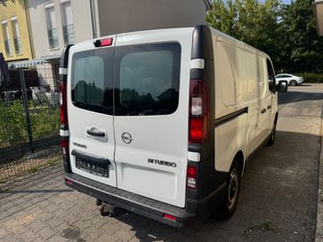 Opel Vivaro - 4