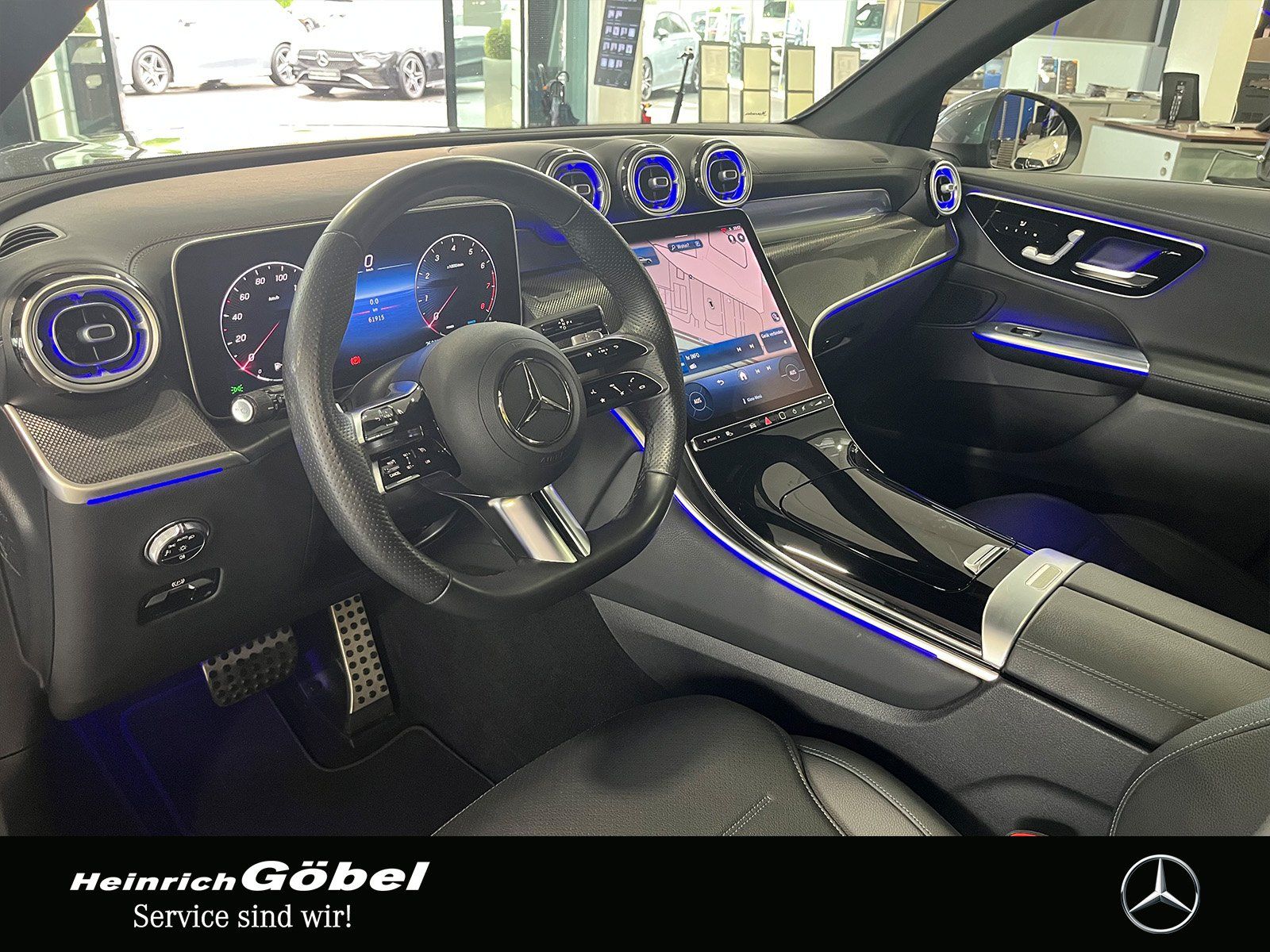 Fahrzeugabbildung Mercedes-Benz GLC 300 4M AMG+PANO+AHK+LED+KAMERA+NAVI+MEMORY