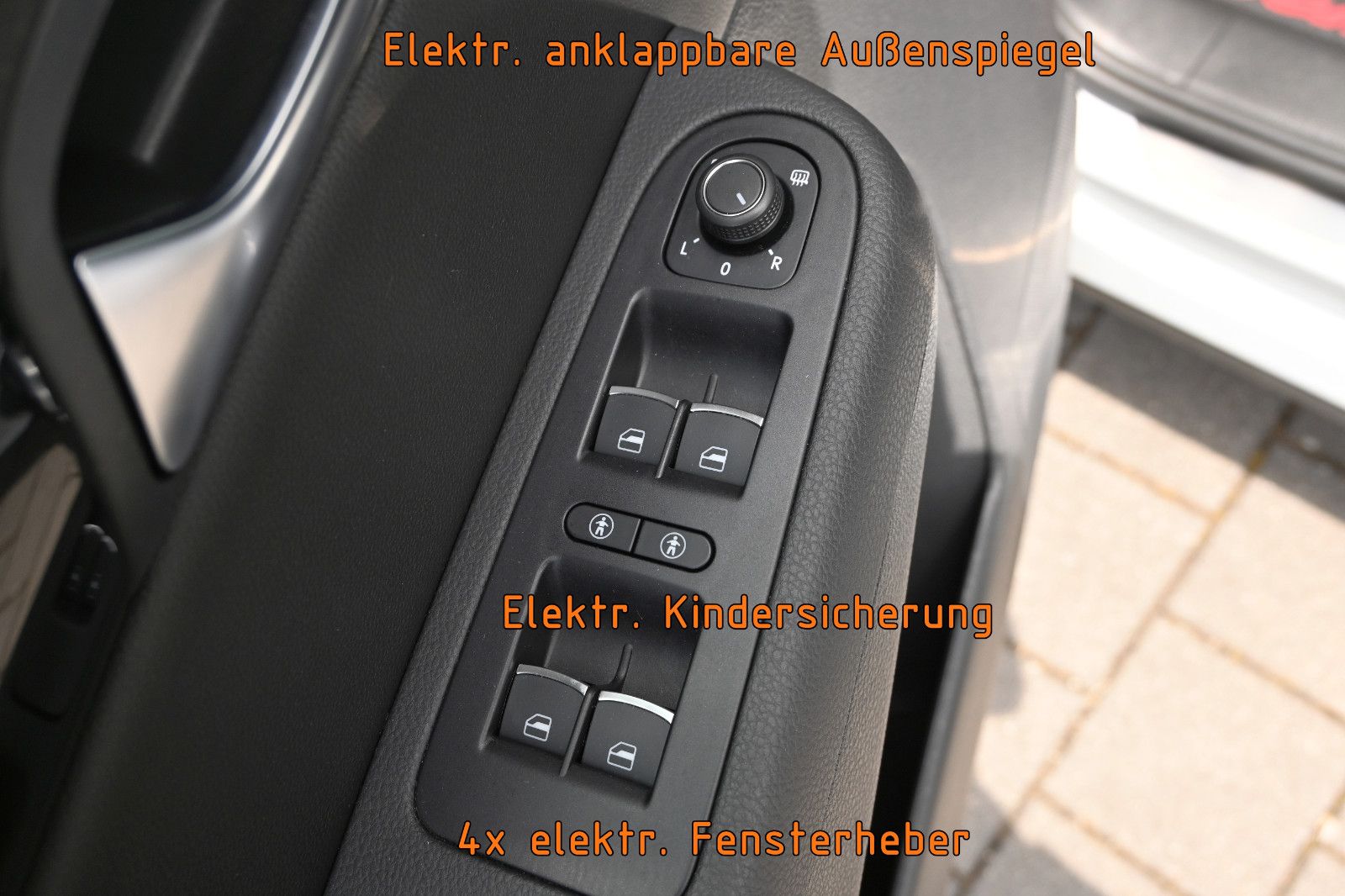 Fahrzeugabbildung SEAT Alhambra 2.0 TDI S&S FR-Line DSG °AHK°DCC°STHZ°