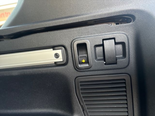 Volkswagen Touran - Bild 17