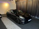 Porsche Panamera 4 *all black*lückenlos Porsche Historie - Porsche Gebrauchtwagen von 2011