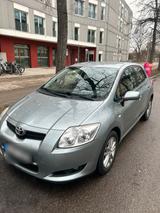 Toyota Auris - Toyota Auris Gebrauchtwagen in München