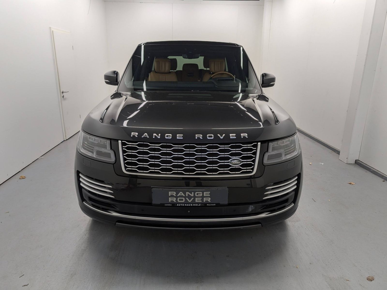 LAND ROVER Range Rover 4.4 SDV8 Autobiography Pano LED – Bild 6