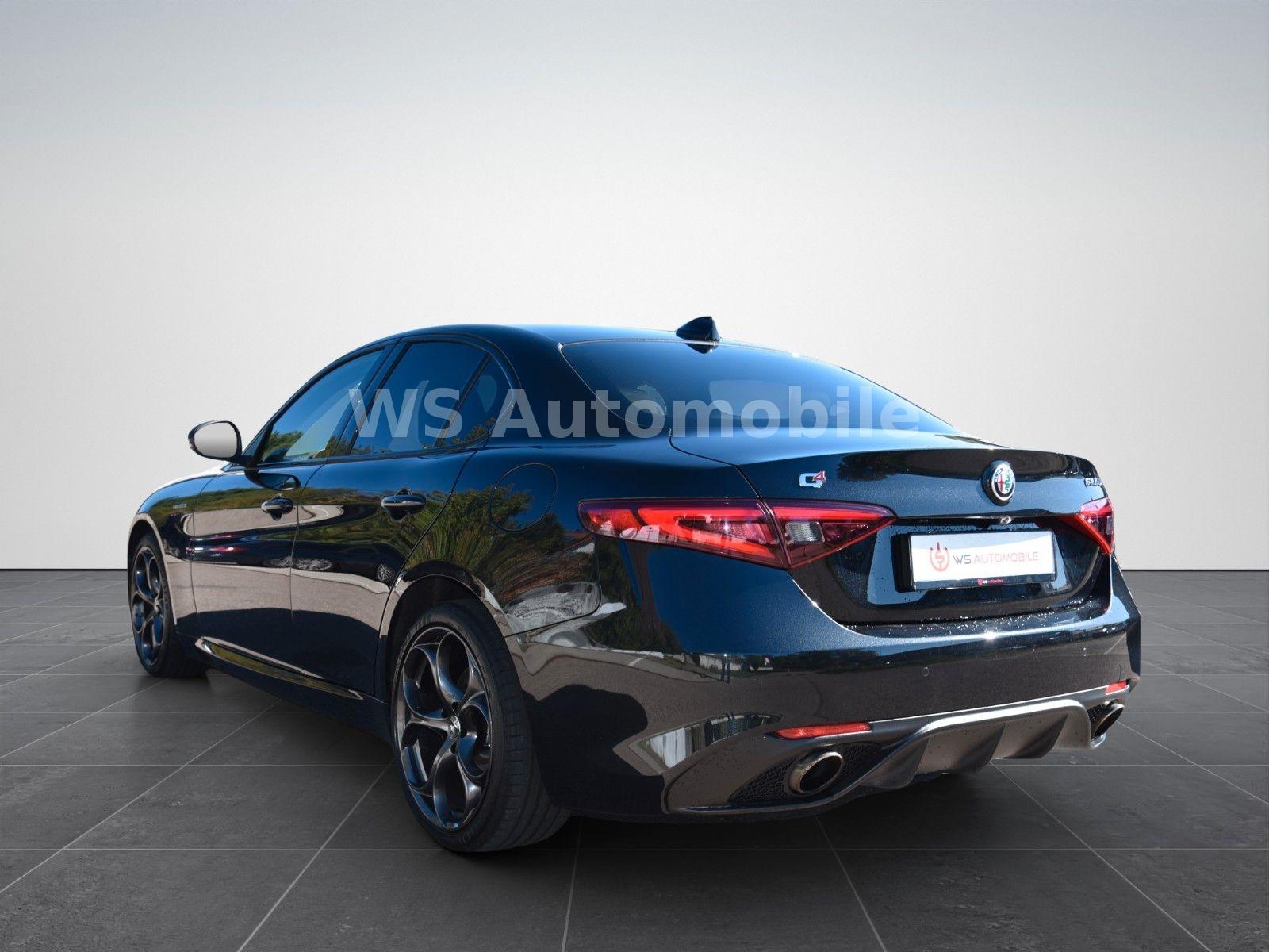 Alfa Romeo Giulia Veloce Q4 280 ch • Pack Performance • Brembo • Cuir • ACC • Caméra • 19"